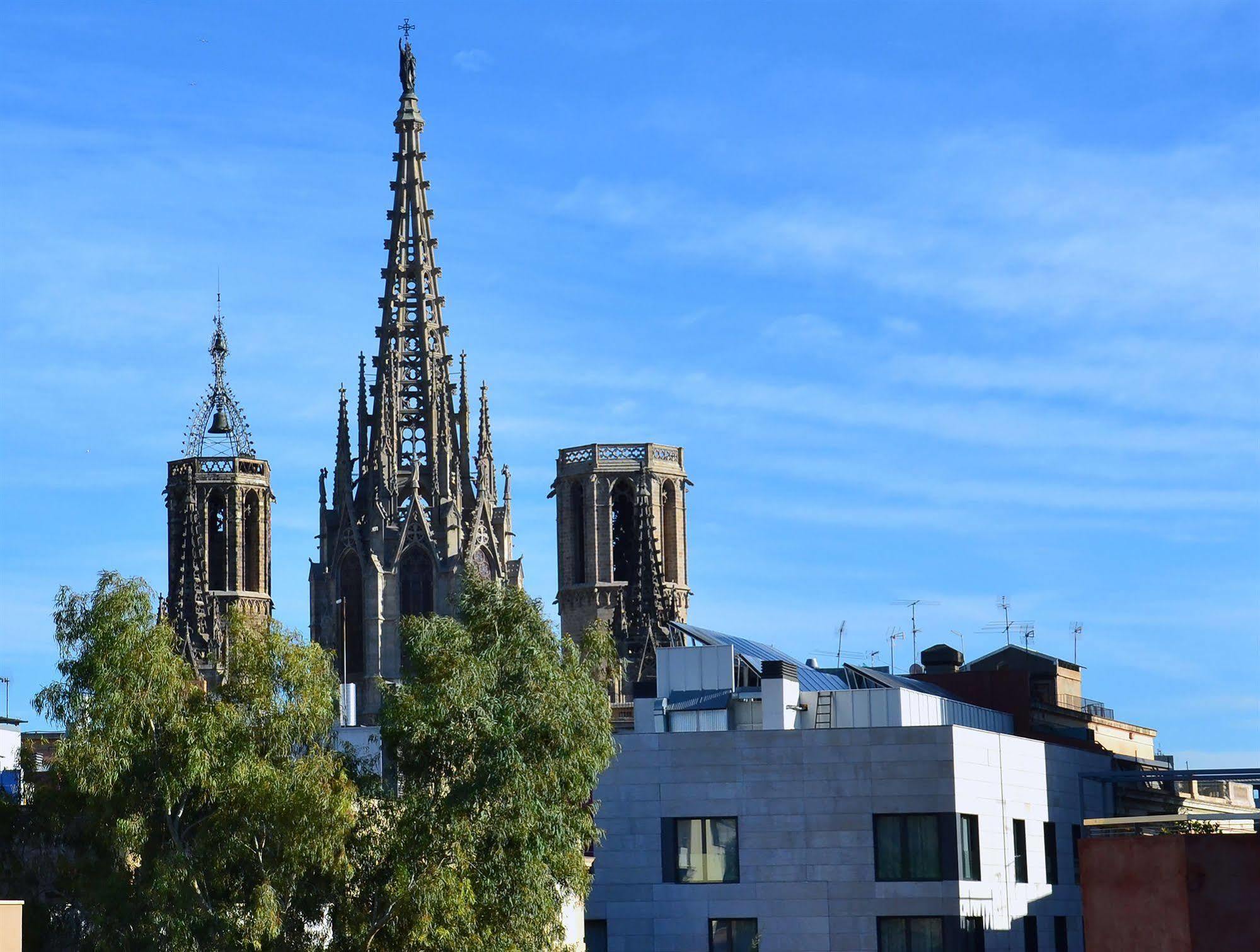 Aspasios Catedral Apartments Барселона Екстер'єр фото